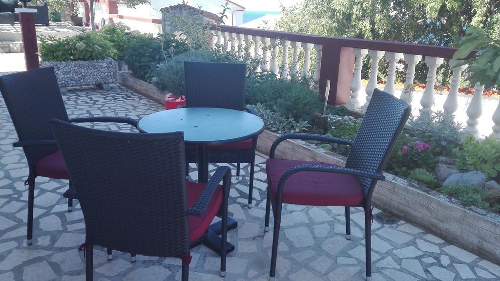 Apartment Dunja Senj  Buitenkant foto